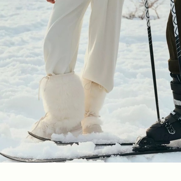 UGG® CLASSIC TALL CHALET BOOTS - Picture 5 of 11